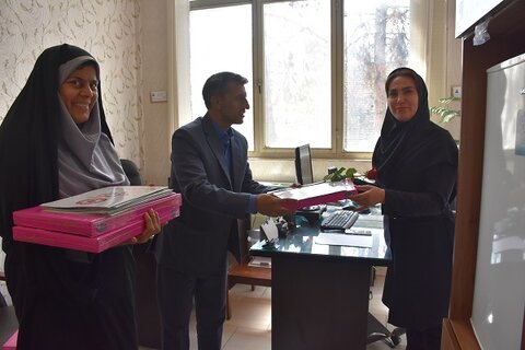 تقدیر از روانشناسان