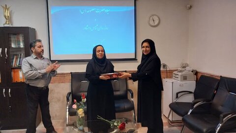 تجلیل از روانشناسان اداره بهزیستی شهرستان نظرآباد