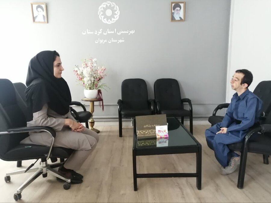 مریوان | تقدیر از توانخواه هنرمند