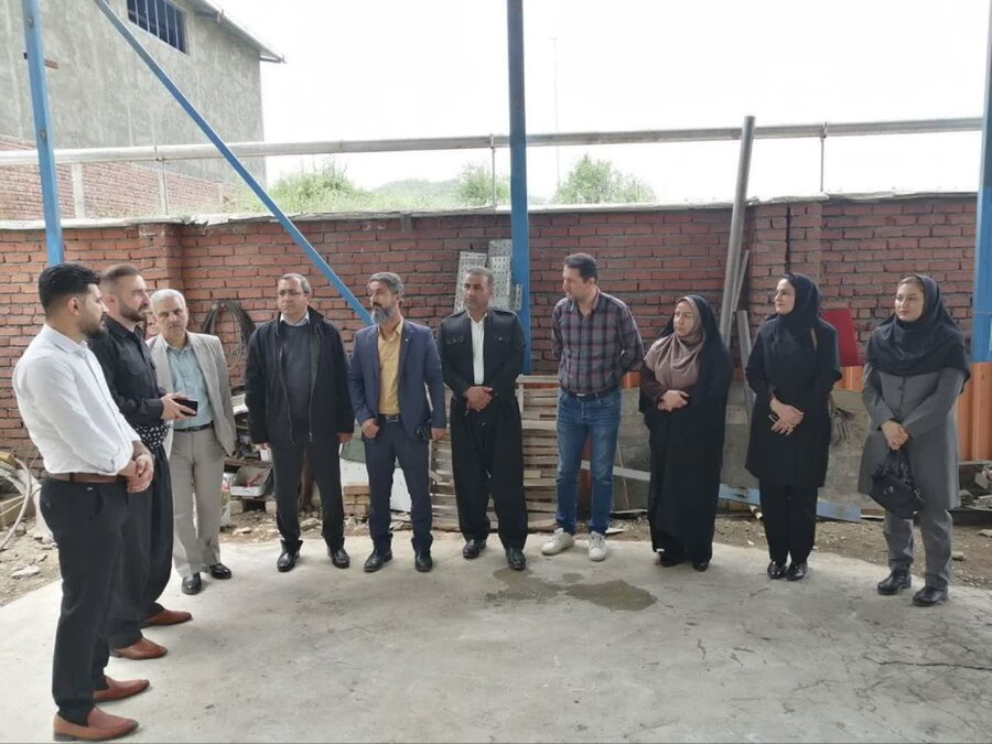 مریوان | بازدید و سرکشی از مددجویان شاغل در واحدهای صنعتی