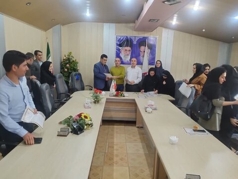 گزارش تصویری| تجلیل از روانشناسان بهزیستی شهرستان مرند