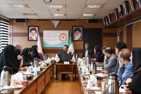 ضرورت مستندسازی قراردادهای املاک و مستغلات بهزیستی استان تهران در سامانه سادا