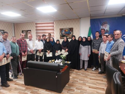 برگزاری نشست صمیمانه مدیرکل بهزیستی البرز با کارگران این سازمان بمناسبت روز کارگر