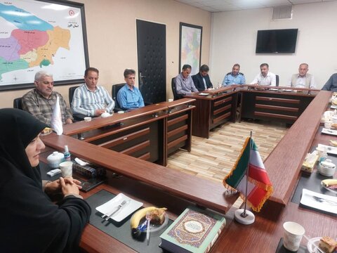 برگزاری نشست صمیمانه مدیرکل بهزیستی البرز با کارگران این سازمان بمناسبت روز کارگر