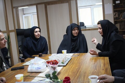 گزارش تصویری | مدیرکل بهزیستی استان البرز به مناسبت روز روانشناس و مشاور در مرکز ۱۴۸۰ حضور پیدا کرد