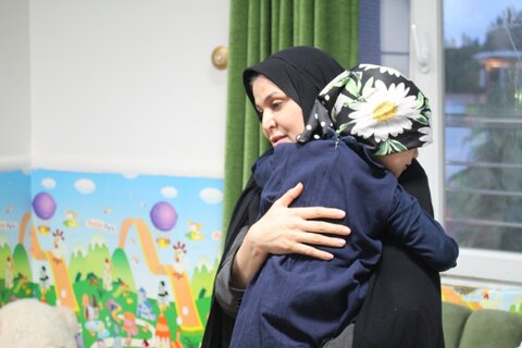 گزارش تصویری | مسئولین و مدیران کشور و استان از شیرخوارگاه امام علی(ع) بازدید کردند