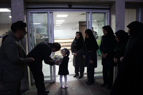 گزارش تصویری | مسئولین و مدیران کشور و استان از شیرخوارگاه امام علی(ع) بازدید کردند