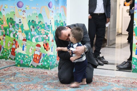 گزارش تصویری | مسئولین و مدیران کشور و استان از شیرخوارگاه امام علی(ع) بازدید کردند