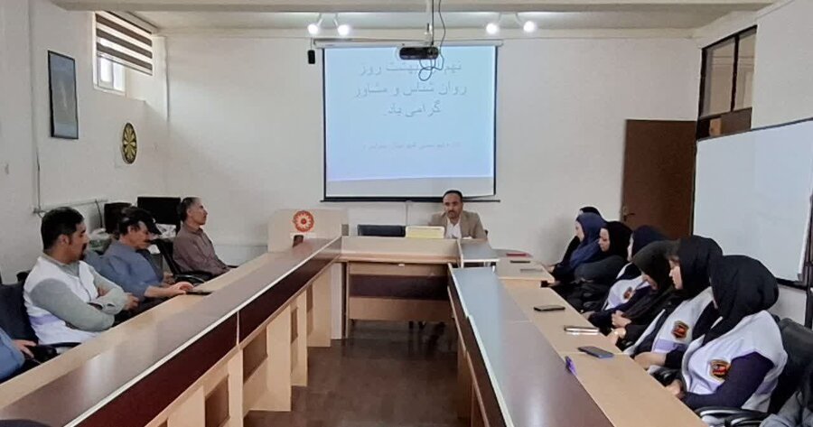 دیواندره | مراسم گرامیداشت روز روانشناس و مشاور