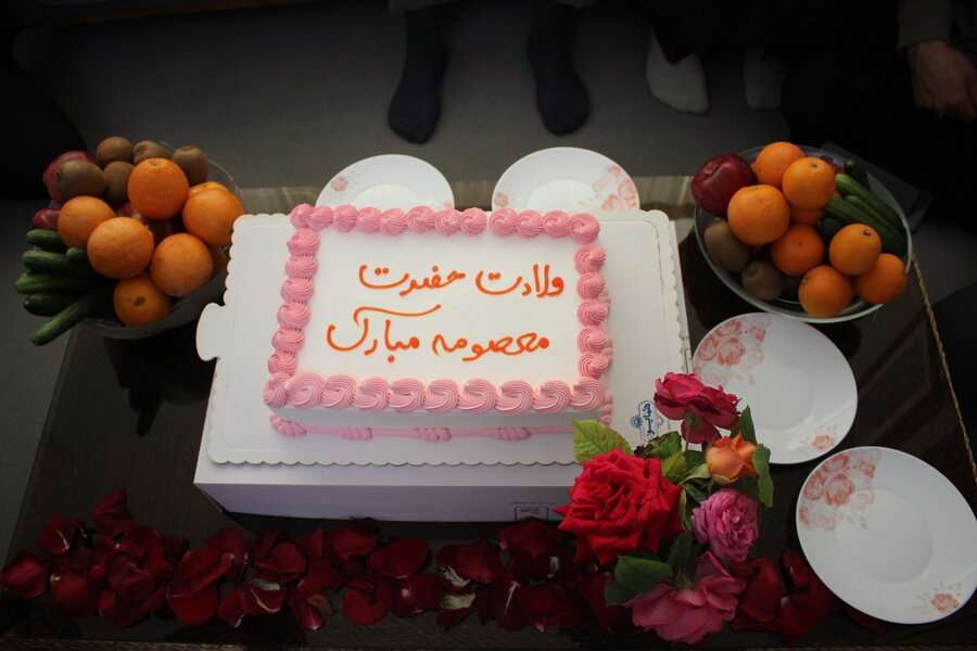 مدیرکل بهزیستی البرز با دختران مقیم مرکز خانه فرشتگان خورشید مهر هادی ساجبلاغ دیدار کرد