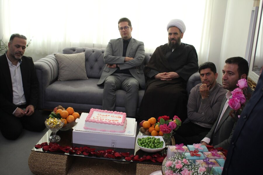 مدیرکل بهزیستی البرز با دختران مقیم مرکز خانه فرشتگان خورشید مهر هادی ساجبلاغ دیدار کرد