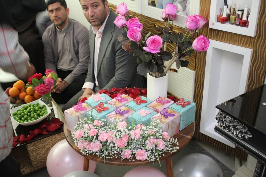 مدیرکل بهزیستی البرز با دختران مقیم مرکز خانه فرشتگان خورشید مهر هادی ساجبلاغ دیدار کرد