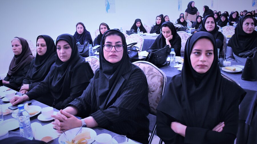 روز روانشناس و مشاور - 1404 روز روانشناس و مشاور - 1404