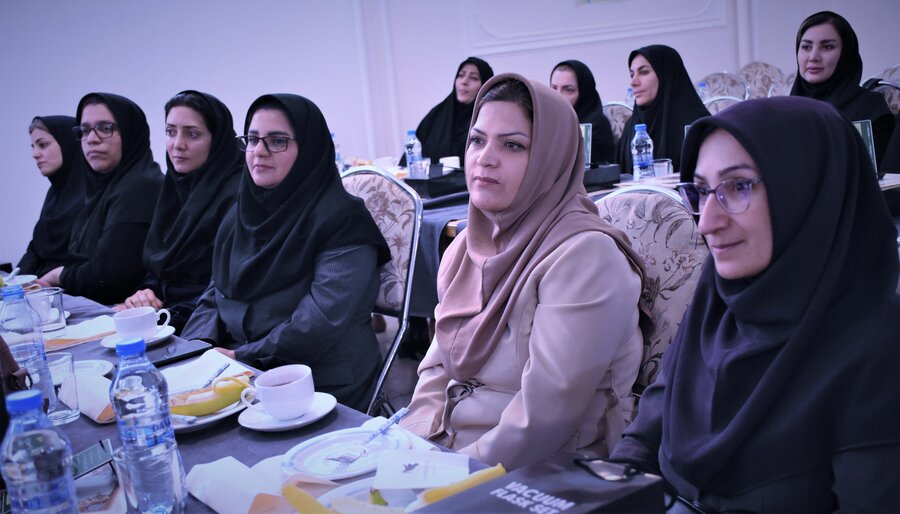 روز روانشناس و مشاور - 1404 روز روانشناس و مشاور - 1404