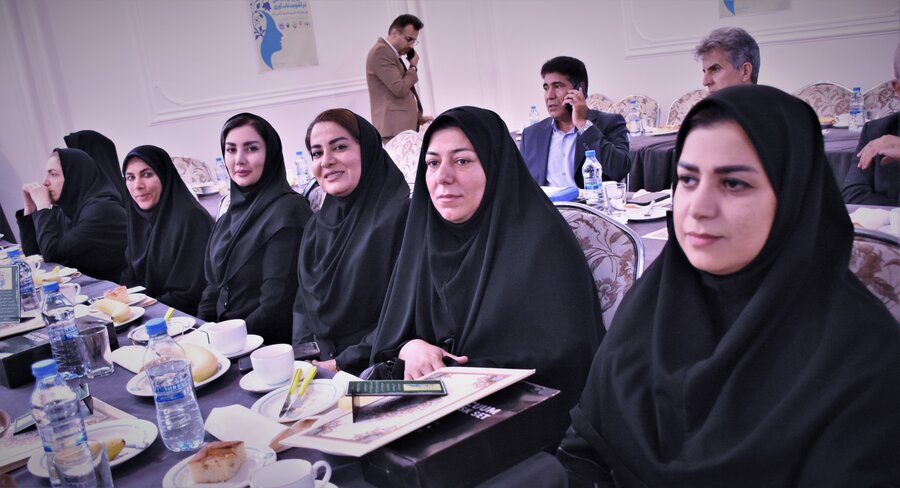 روز روانشناس و مشاور - 1404 روز روانشناس و مشاور - 1404