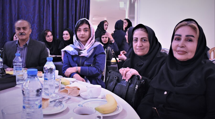 روز روانشناس و مشاور - 1404 روز روانشناس و مشاور - 1404