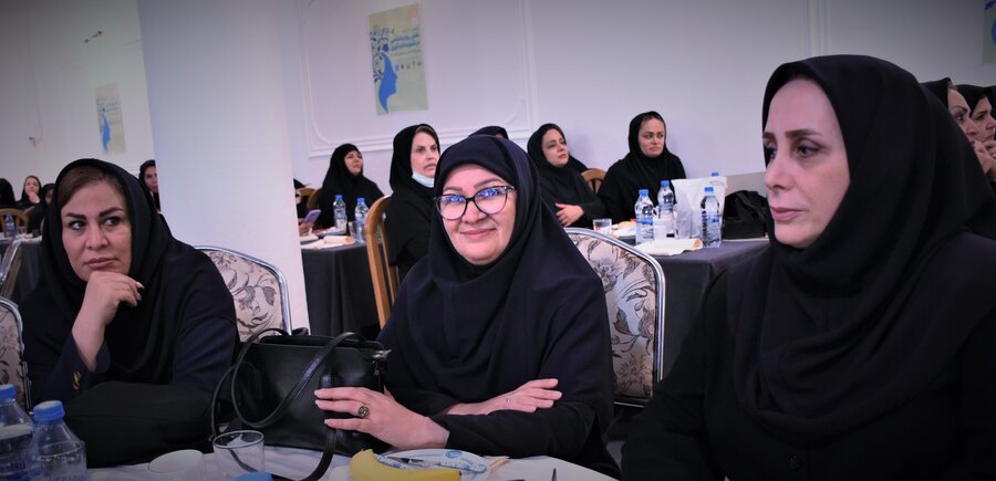 روز روانشناس و مشاور - 1404 روز روانشناس و مشاور - 1404