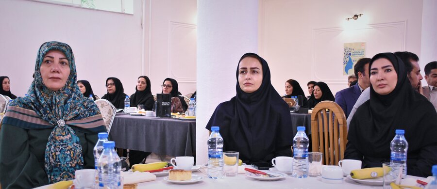 روز روانشناس و مشاور - 1404 روز روانشناس و مشاور - 1404