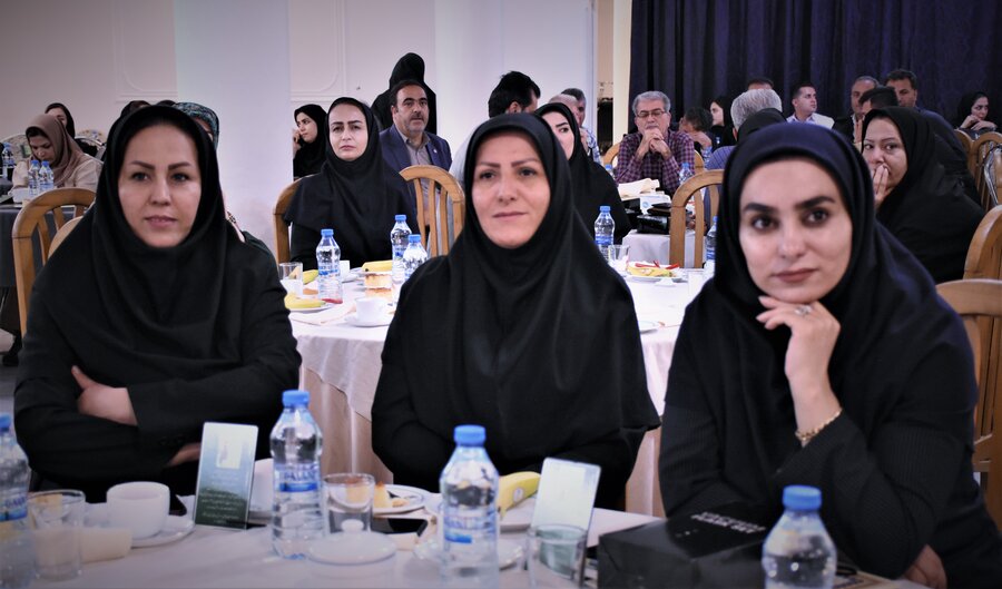 روز روانشناس و مشاور - 1404 روز روانشناس و مشاور - 1404