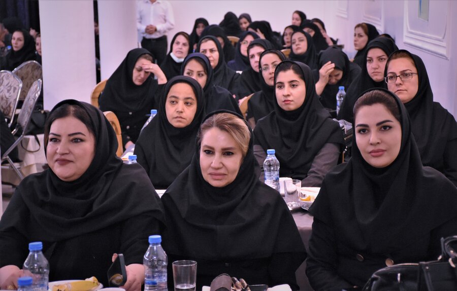 روز روانشناس و مشاور - 1404 روز روانشناس و مشاور - 1404