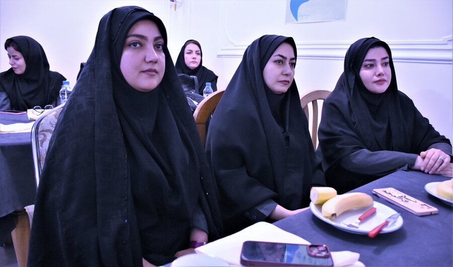 روز روانشناس و مشاور - 1404 روز روانشناس و مشاور - 1404