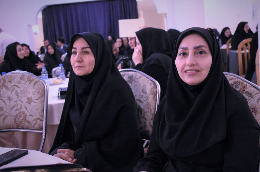روز روانشناس و مشاور - 1404 روز روانشناس و مشاور - 1404