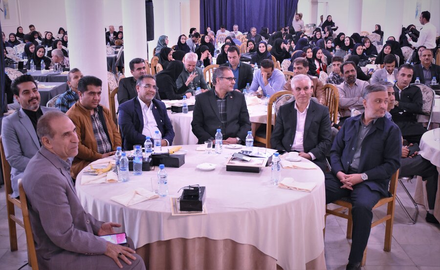 روز روانشناس و مشاور - 1404 روز روانشناس و مشاور - 1404