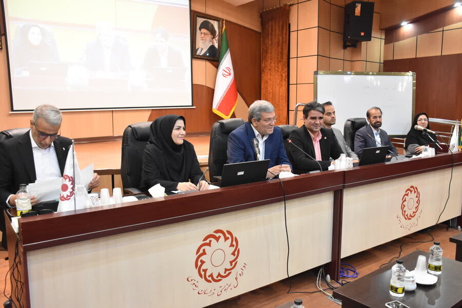 لزوم بهره گیری از دانش فنی ۵۰۰ نخبه کشوری جامعه هدف/ اولویت اشتغال عرضه محور بر اشتغال تقاضا محور/ اهمیت توجه به نیاز جامعه و اشتغال جامعه محور