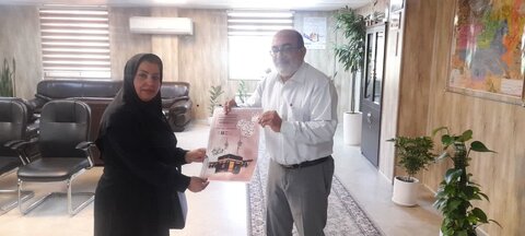 آغاز پویش ولیمه مهربانی حجاج توزیع پوستر آن در ادارات و مکان های عمومی شهرستان چهارباغ