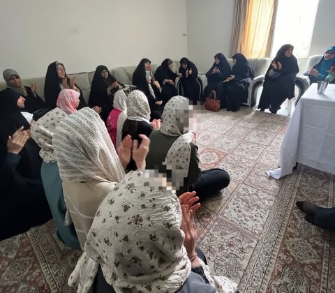 برپایی مراسم گرامیداشت روز دختر در اورژانس اجتماعی نجات بهزیستی شهرستان کرج