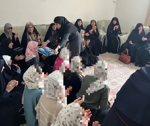 برپایی مراسم گرامیداشت روز دختر در اورژانس اجتماعی نجات بهزیستی شهرستان کرج