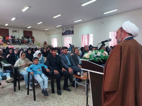 گزارش تصویری| آیین گرامیداشت دهه کرامت و جشن روز دختر در هوراند