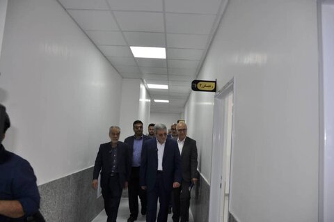 اولین و بزرگترین سالن ورزشی چند منظوره ویژه افراد دارای معلولیت در خراسان جنوبی افتتاح شد