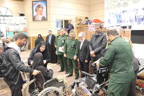 گزارش تصویری| آیین اهدای ویلچرهای برقی به توان خواهان تحت پوشش بهزیستی استان اردبیل