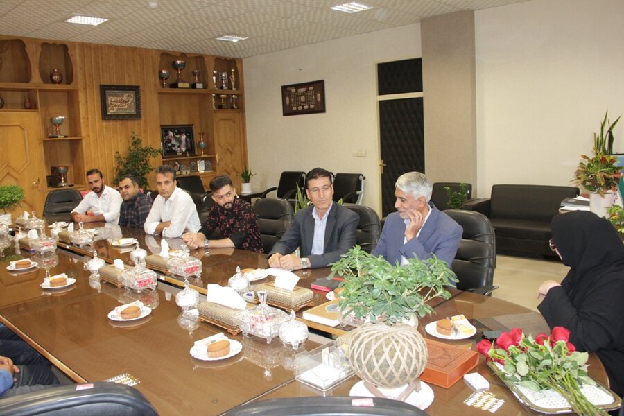 تجلیل از نیروهای خدماتی شاغل در ستاد بهزیستی