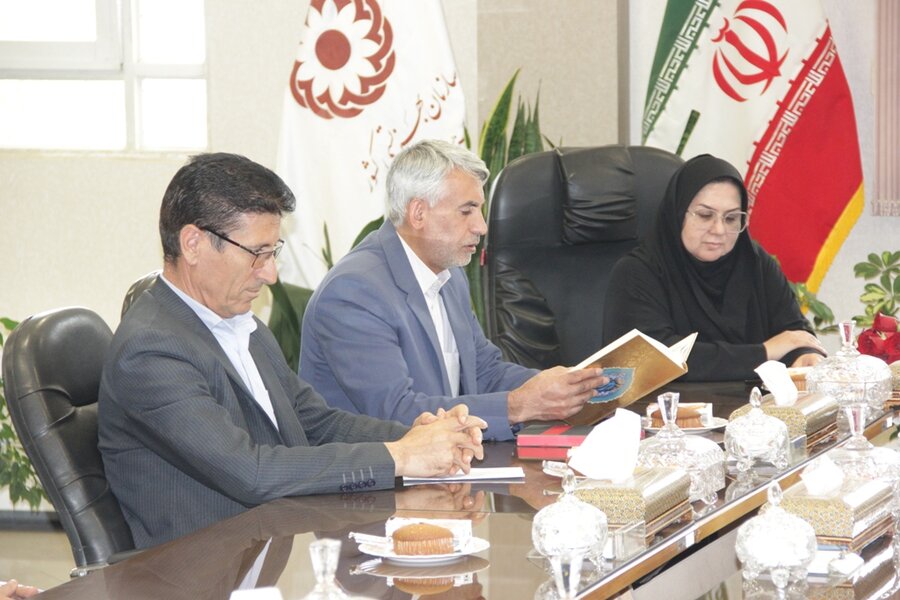 تجلیل از نیروهای خدماتی شاغل در ستاد بهزیستی