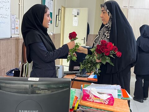 پاکدشت | تجلیل از همکاران اداره بهزیستی شهرستان پاکدشت به مناسبت روز روانشناس