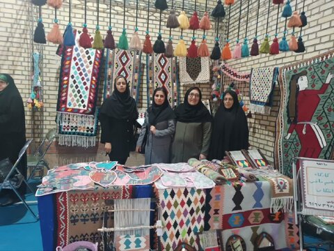 کرج | جشن بزرگ دهه کرامت ویژه دختران دارای معلولیت برگزار شد