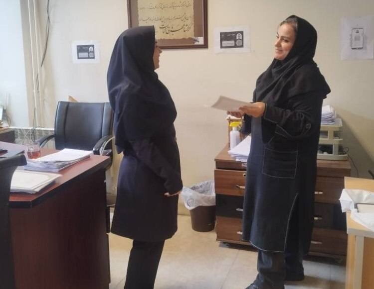 به مناسبت روز مشاور و روانشناس، روسای مراکز دولتی بهزیستی شهرستان تهران با حضور از زحمات و خدمات ارزنده کارکنان این مراکز در حوزه مشاوره و روانشناسی قدردانی کردند و بر اهمیت نقش مشاوران در ارتقاء سلام