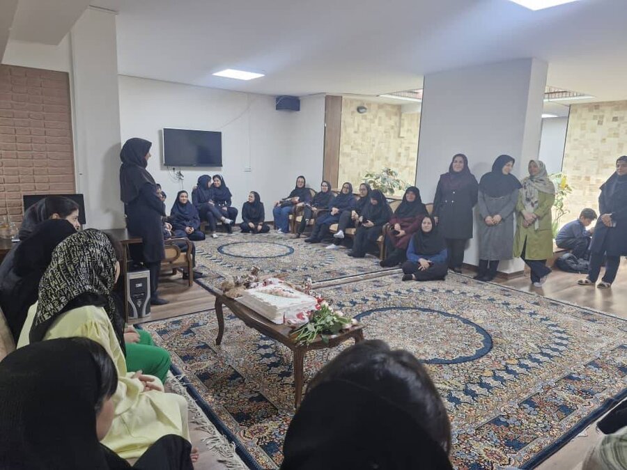 شهرستان تهران| جشن روز دختر در مجتمع شهید ذوالفقاری در خانه سلامت برکه برگزار شد