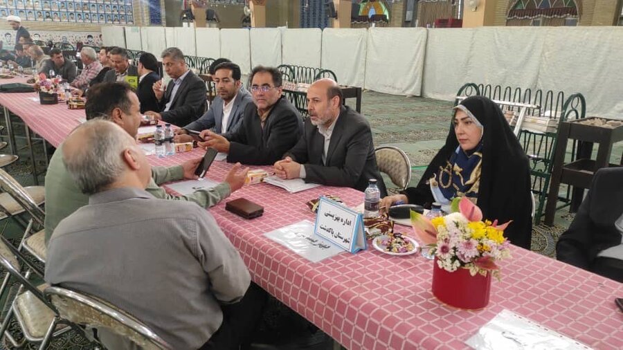 پاکدشت | برگزاری اولین میز خدمت بهزیستی در سال جدید
