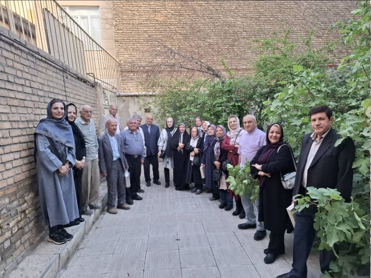 از برگزاری اولین انجمن ادبی و موسیقی بنیاد فرزانگان برنادلان تا اتاق فکر تخصصی "همدان، شهر دوستدار سالمند" / اجرای طرح پژوهشی شهر دوستدار سالمند