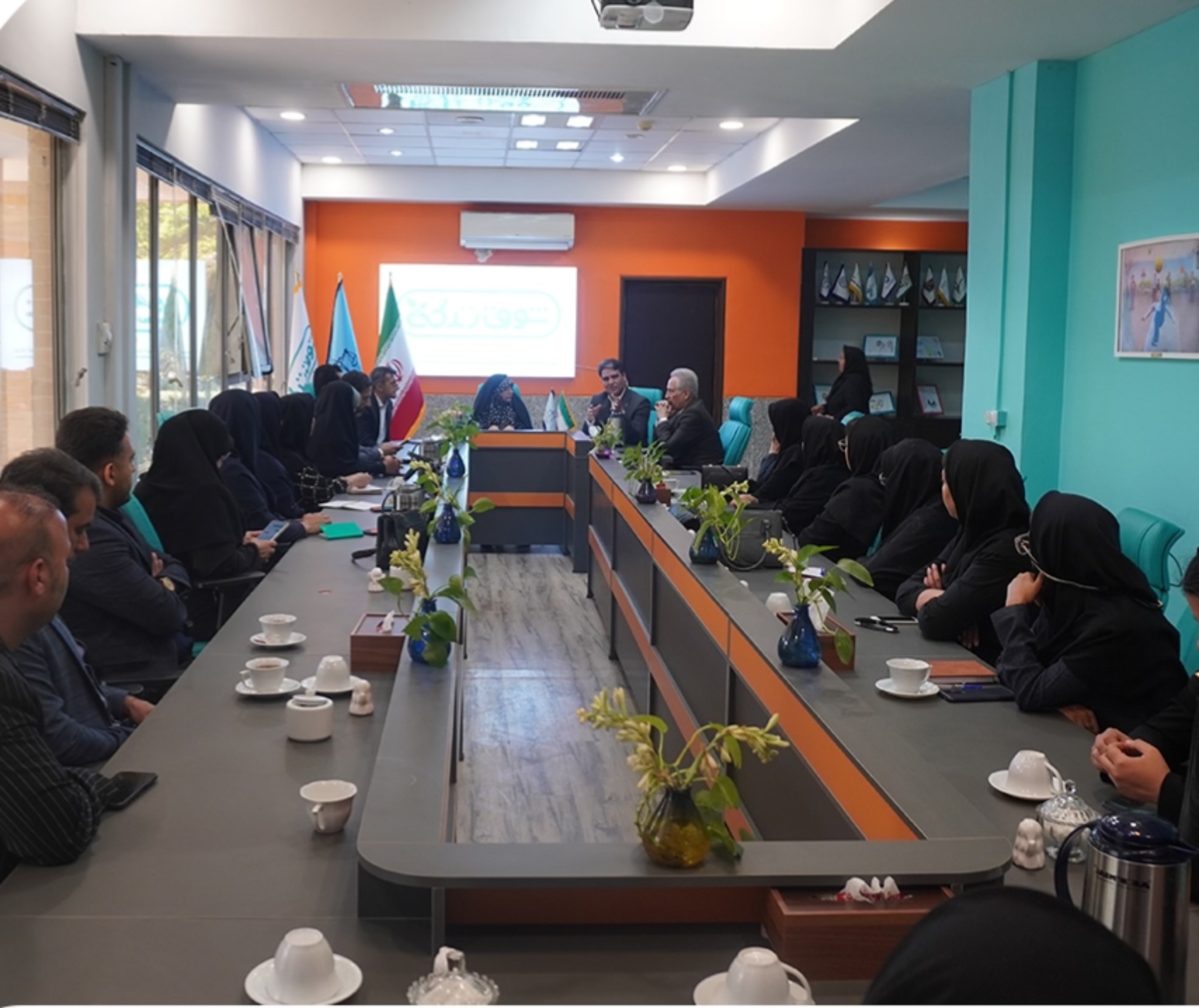 تقدیر از روانشناسان خانه‌های نگهداری شبانه روزی فرزندان 