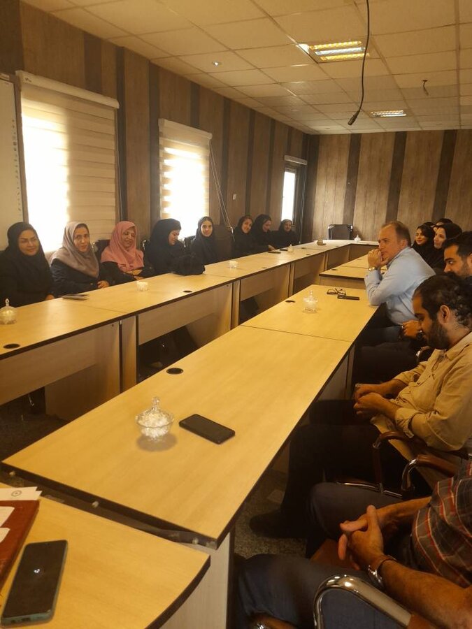 بهارستان| تقدیر رئیس بهزیستی شهرستان از همکاران روانشناس و مشاور
