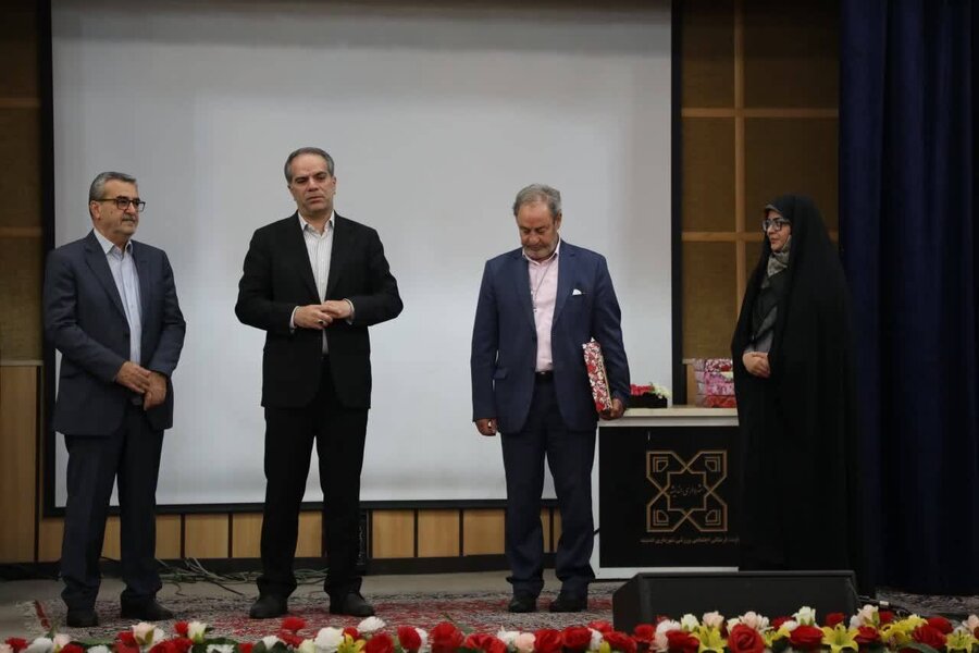 شهریار | مراسم باشکوه گرامیداشت روز روانشناس ومشاور در شهر اندیشه برگزار شد
