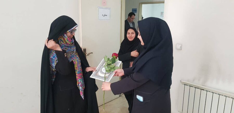 شهریار | مراسم تقدیر از روانشناسان مرکز اورژانس اجتماعی