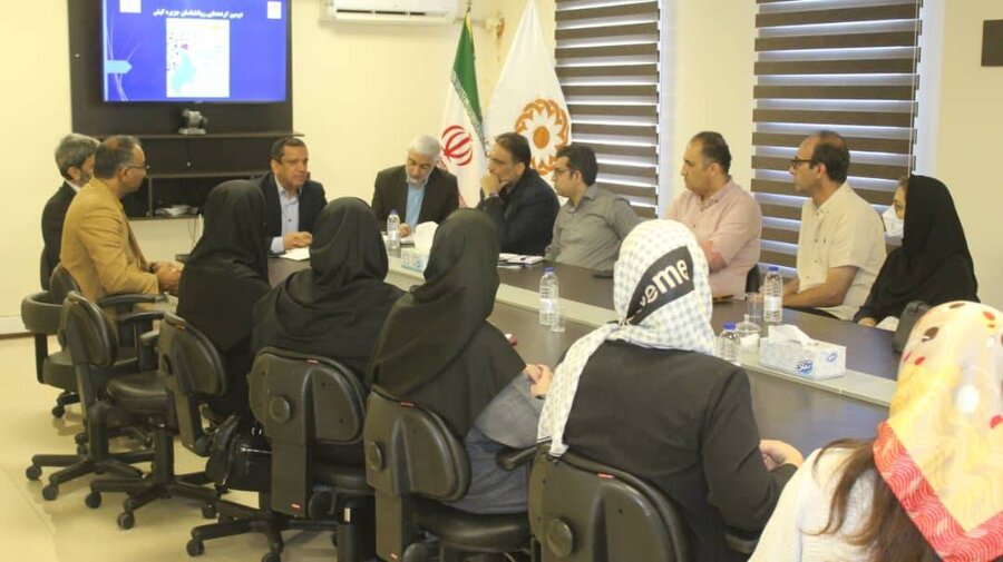 آیین گرامیداشت روز روانشناس و مشاوره در بهزیستی کیش برگزار شد