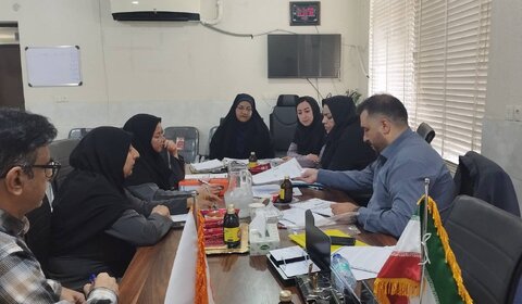 جهرم|برگزاری جلسه ی نظارت با حضور کارشناس دفتر بازرسی، ارزیابی عملکرد و پاسخگویی به شکایات در جهرم