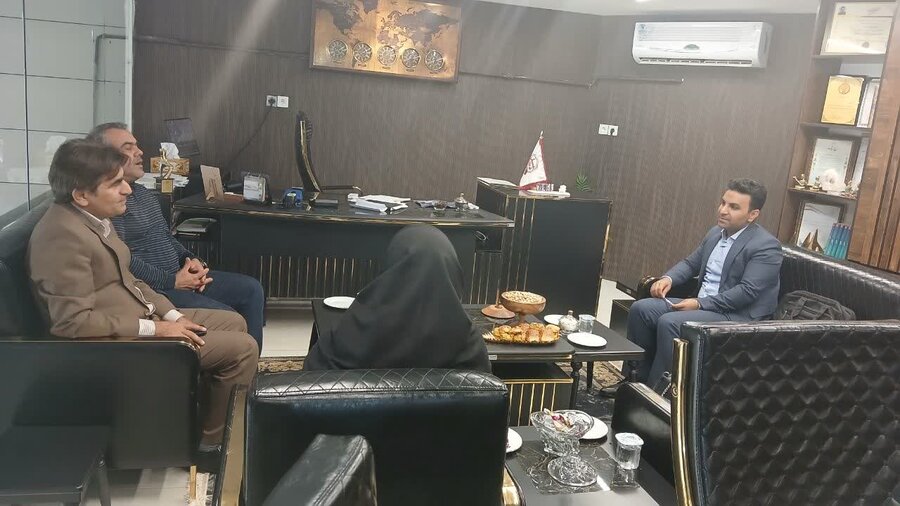 اهدای ۱۴۰ تخته فرش به زوجهای تحت حمایت بهزیستی