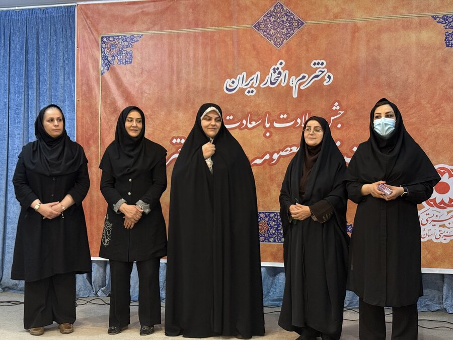 جشن باشکوه روز دختر در مرکز  قدوسی برگزار شد